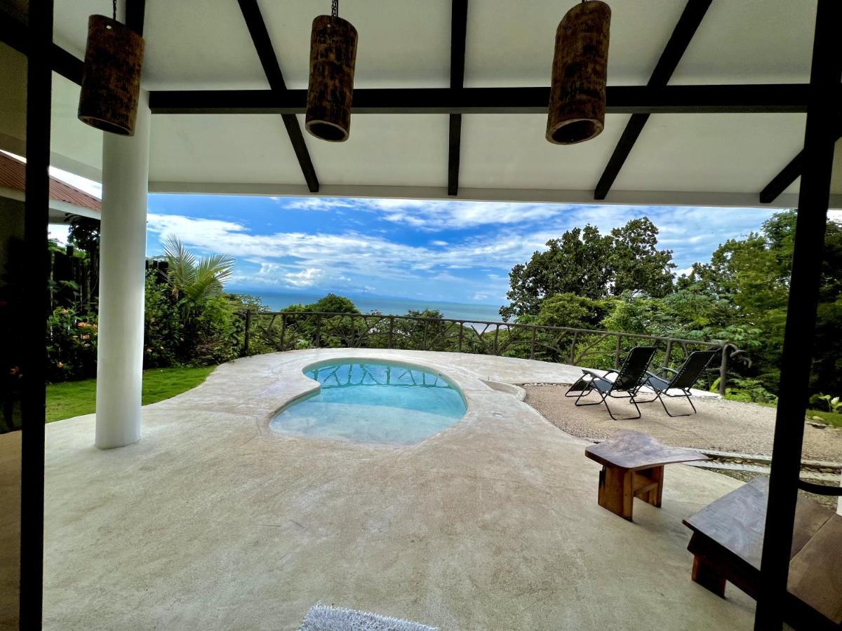 Akua Suites Ocean View ตาร์กอเลส ภายนอก รูปภาพ
